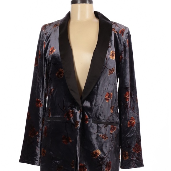 Anthropologie Jackets & Blazers - Anthropologie Cartonnier Blazer Velvet Size 6